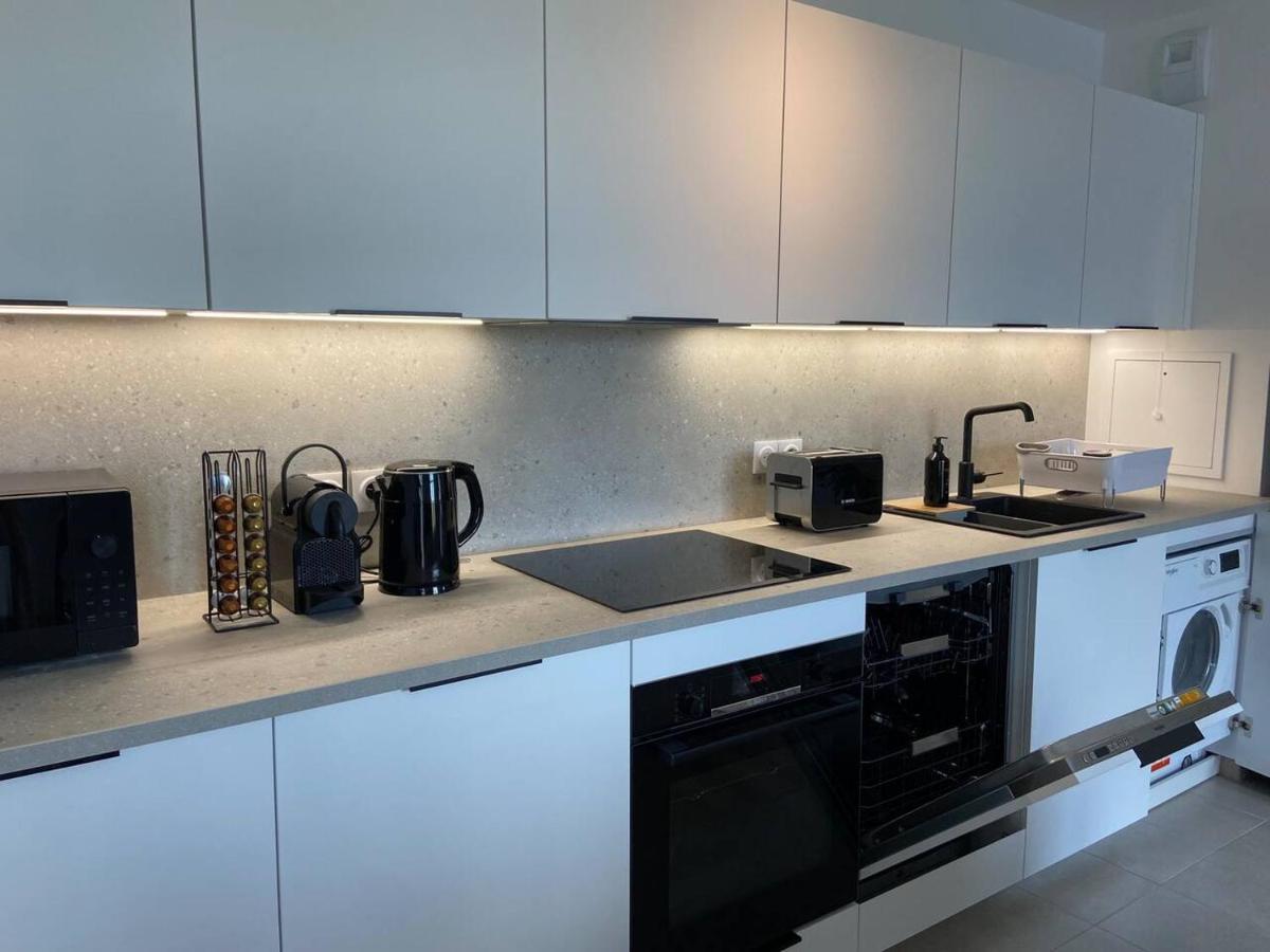 Disneyland Minimalist Lifestyle - 5 Pax Leilighet Serris Eksteriør bilde